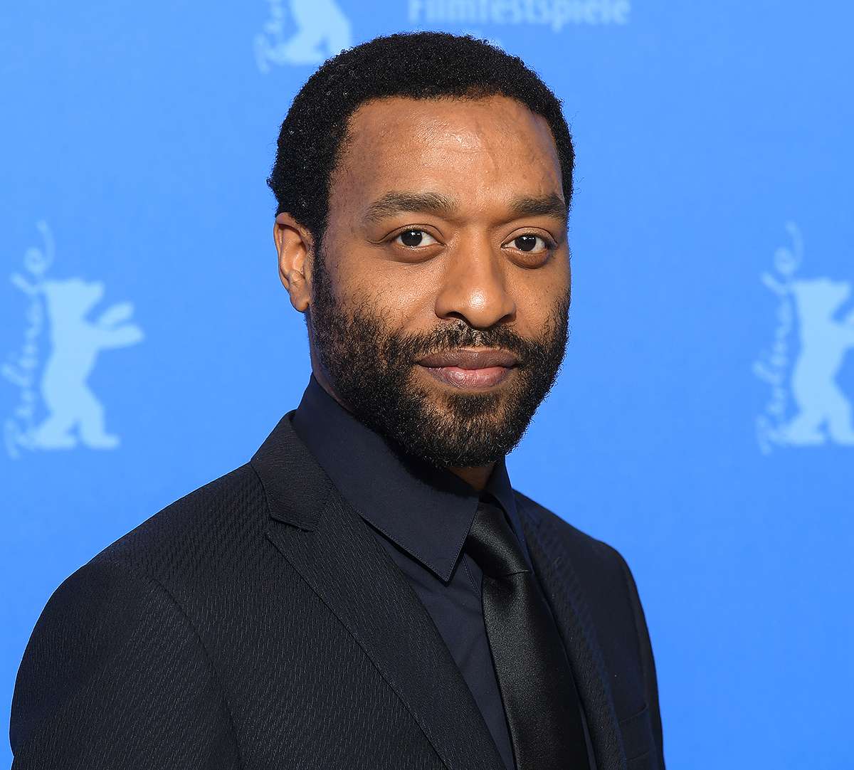 Chiwetel-Ejiofor-fa10901f7d724e3c827ac8ca9568f1e2.jpg